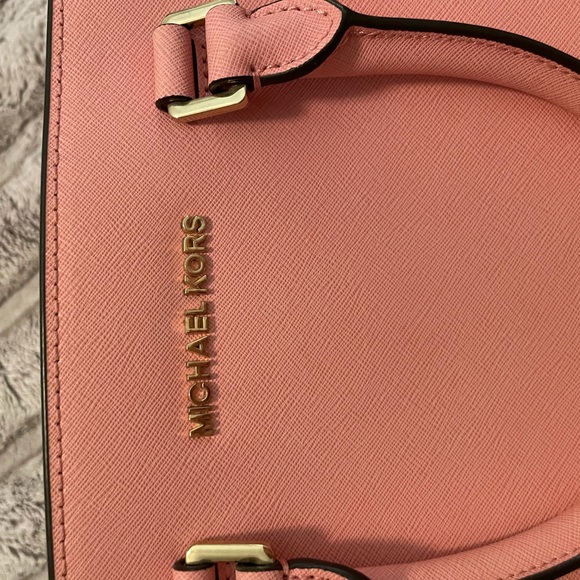 Michael Kors Handbag - Picture 9 of 12